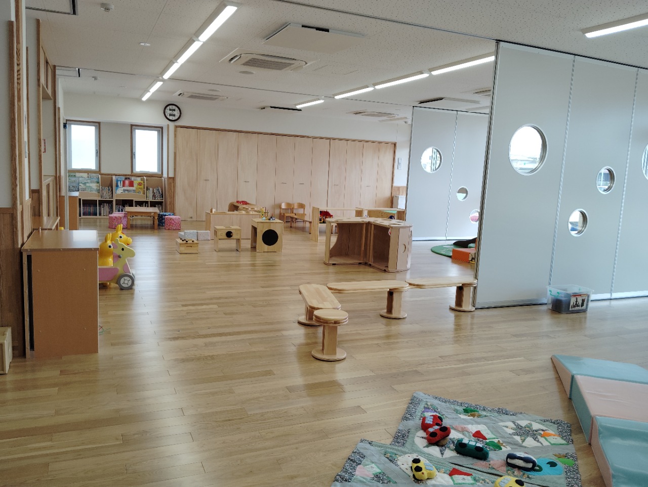 にこまる