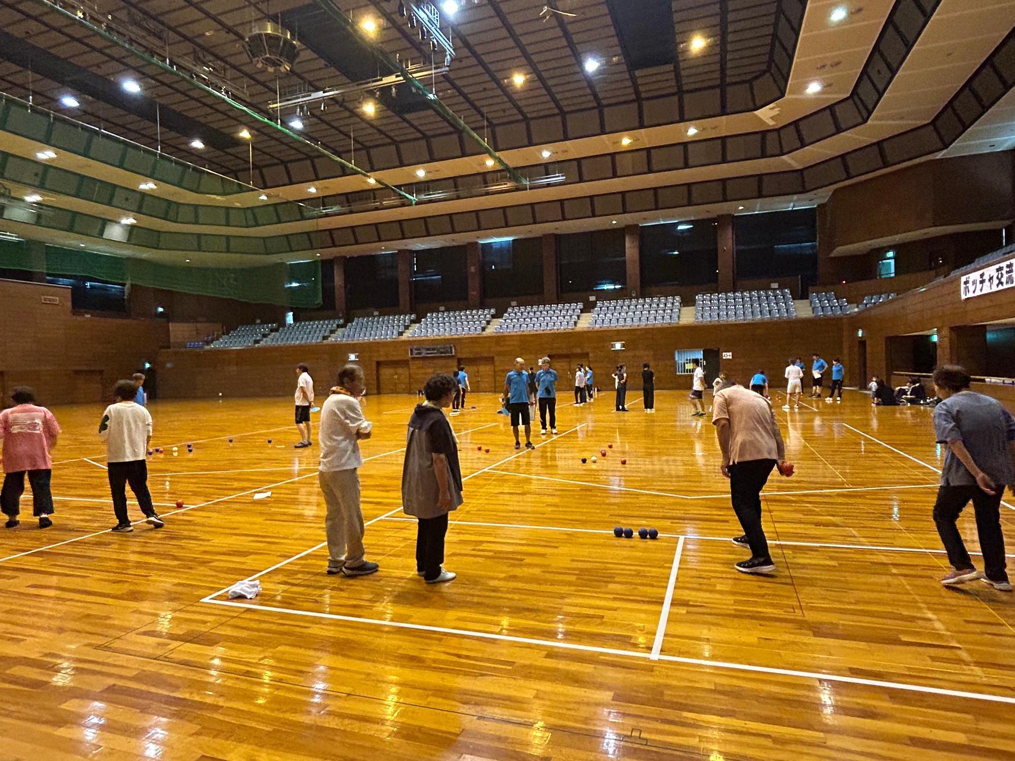 ボッチャ交流大会1