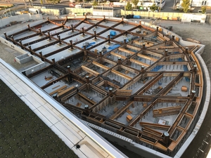 新本庁舎建設工事の様子を定点カメラが2020年10月2日に撮影した写真