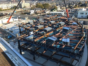 新本庁舎建設工事の様子を定点カメラが2020年12月7日に撮影した写真
