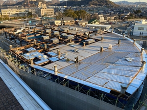 新本庁舎建設工事の様子を定点カメラが2021年1月7日に撮影した写真