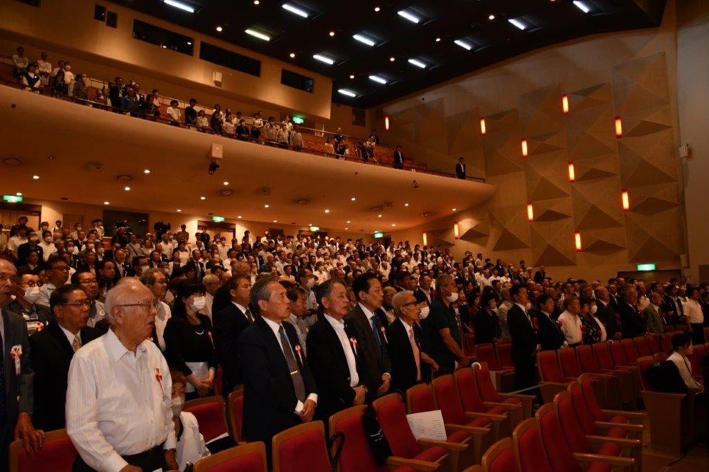 会場客席の写真