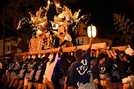 屋台練り合わせの様子