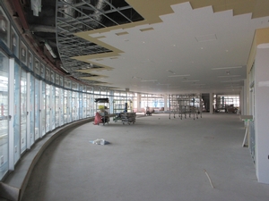 新本庁舎建設工事での1階北フロアの施工状況を撮影した写真