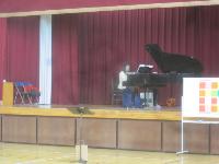 ピアノ演奏の様子