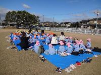 お弁当を食べているところ