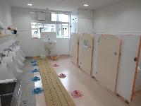 ３歳児用トイレ