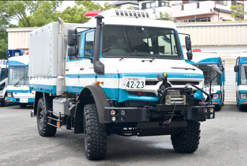 兵庫県警察機動隊特殊車両「ウニモグ」