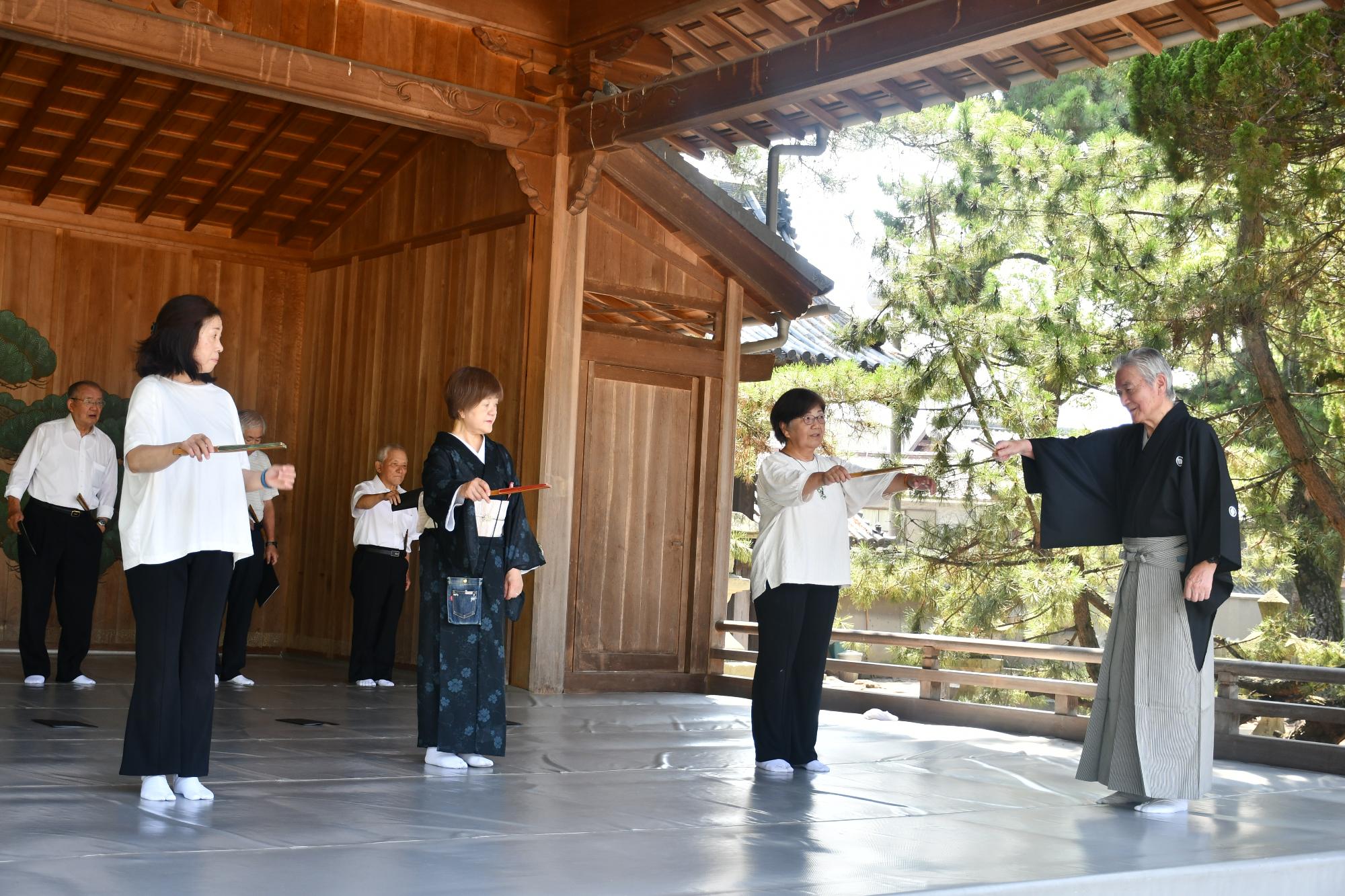 高砂神社能楽堂での様子